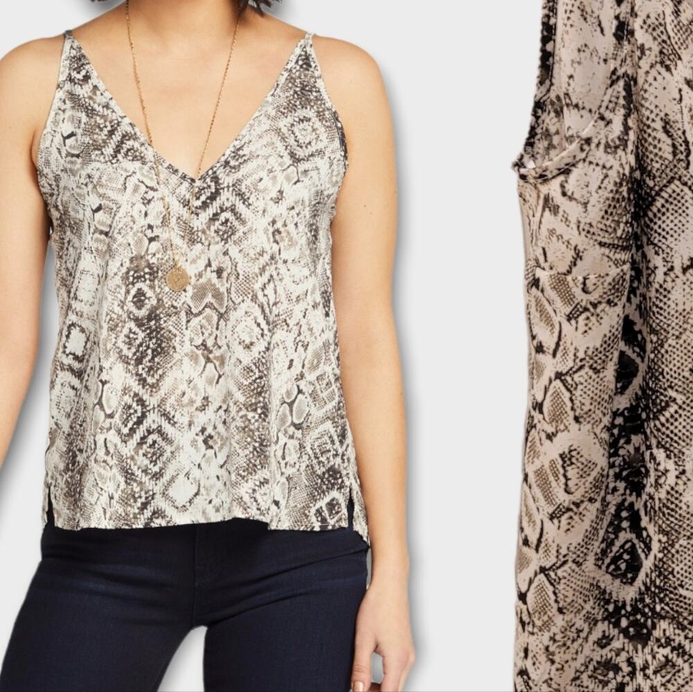 Evereve Allison Joy Snake Skin Cami